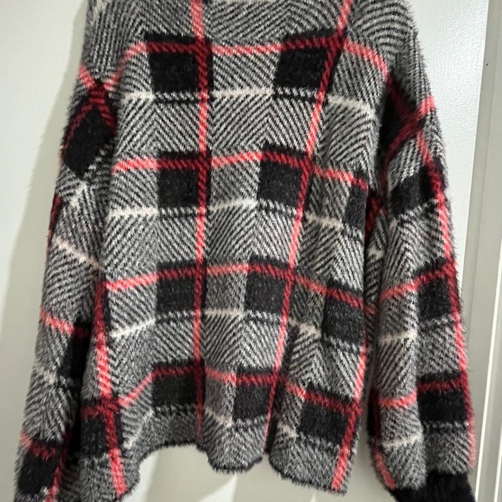 Single Thread Sz. 1X Black/Red/White Sweater
